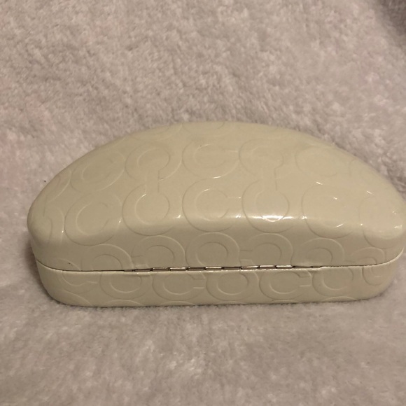 Coach sunglasses case - Picture 3 of 7